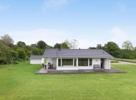Lovely Home In Ølsted With Kitchen，位于Ølsted的酒店