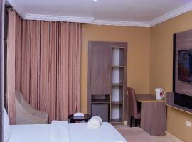 Elysium Homes Hotels & Suites，位于Oshogbo的酒店