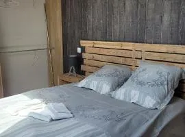 Chambre proche circuit du Mans 500 m du virage de Mulsanne