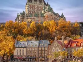 Maison près du centre-ville de Québec avec spa, jacuzzi et vin