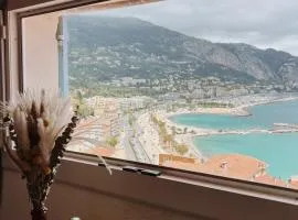 Appartement 2 pièces vue mer dans le quartier historique de Menton