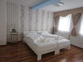 Käthe-Kollwitz - Straße 54, F3