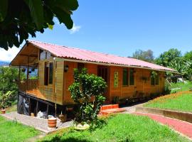 Cabaña Caracolí. Tranquilidad vía a la laguna，位于Ubaque的度假屋