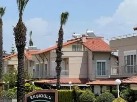 Entire Ekşioğlu Paradise Town Villa in Antalya