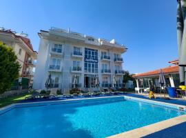 Sardunya Hotel，位于费特希耶的酒店