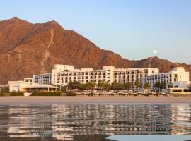 InterContinental Fujairah Resort by IHG，位于艾阿卡的酒店