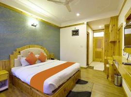 FabHotel Mai Vrindavan，位于马拉里Aleo的酒店