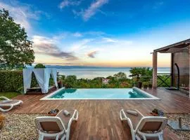 Sea view Villa Lina - with private pool, table tennis and pikado