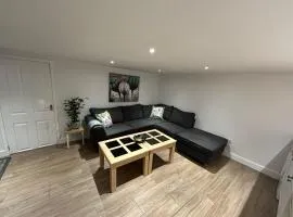 Danton Lodge