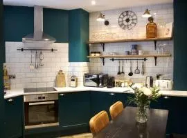 Maisonette with Hot tub at 13 Rivers Street