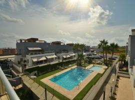 Penthouse Punta prima Torrevieja，位于托雷维耶哈的酒店