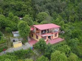 Hillstop Harender singh nayal house Bhimtal Nanital Uttarakhand