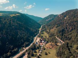 Hotel Hofgut Sternen - Ravennaschlucht，位于布莱特瑙的酒店