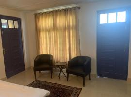 Knights Inn Droshp Chitral，位于吉塔尔的酒店