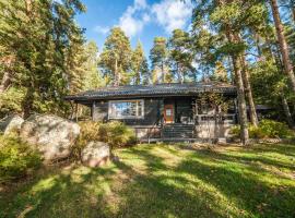 Villa Skitunäs，位于Pyhtaa的酒店