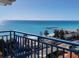 Apartamento reformado vista mar，位于贝尼卡西姆的酒店