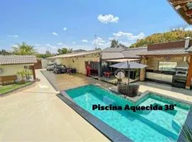 Linda Casa na EPTG com lazer completo - Brasília