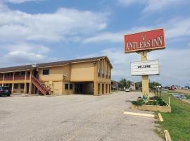 Antlers Inn，位于Cuero的酒店