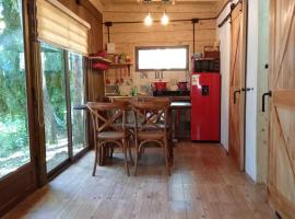Cabañas Campo Lindo，位于Loncopangue的带按摩浴缸的酒店