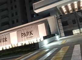 Silver park towers，位于库库塔的宠物友好酒店