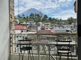 JAVA Hostel Tumpak Sewu