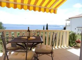 4pax Apartment ON THE BEACH with garden, sea view, terrace & parking - Ap A1