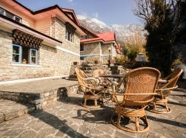 Everest Summit Lodges, Monjo，位于PhakdingLukla Airport - LUA附近的酒店