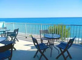 Acquamarina B&B Deluxe
