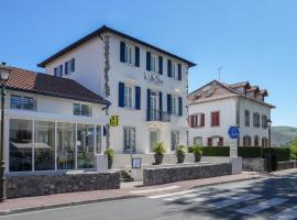 Logis Hôtel & Restaurant La Villa Bleue，位于康博莱班的酒店