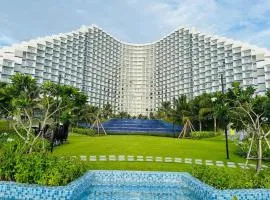 Holi Arena Cam Ranh Premier Apartment & Resort