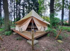 Glamping im 5 m Zelt auf dem Bauernhof，位于瓦尔斯罗德的豪华帐篷