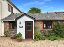 Sheepfold Cottage Dulverton，位于达尔弗顿的酒店