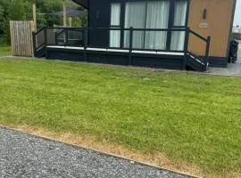 luxury hot tub glamping apartment