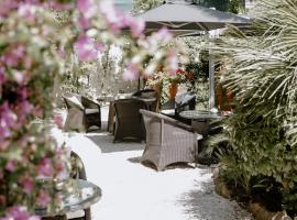 Ideal Sejour Cannes - Stylish Boutique Hotel with quiet garden，位于戛纳的酒店