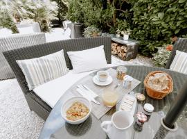 Ideal Sejour Cannes - Stylish Boutique Hotel with quiet garden，位于戛纳的精品酒店