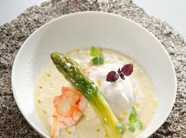 Logis Hotel Restaurant Nougier，位于圣埃蒂安德菲尔萨克的酒店