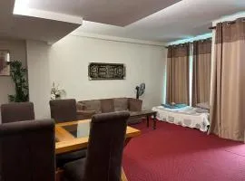 Nik Adik Khalifa Suites Apartment