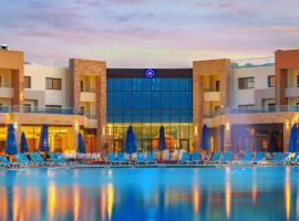 Helnan Hotel - Port Fouad，位于塞得港的酒店