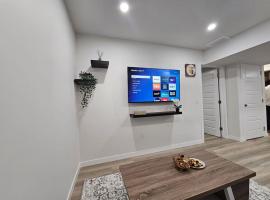 Parkside Basement Suite，位于埃德蒙顿的酒店