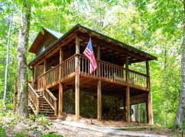 Sautee Nacoochee Mtn Paradise with Spacious Deck!，位于索蒂纳科奇的度假短租房