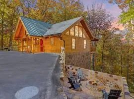 Moonlight Obsession a Dog Friendly 2 BD 2 Bath Log Cabin located 5 miles from downtown Gatlinburg