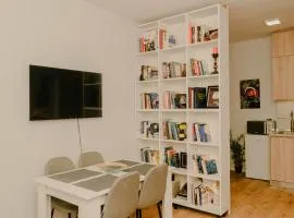 Studio Flat in Heart Of Tirana