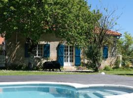 Le Moulin du Clapier Le Viennois，位于Sorges的酒店