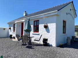 Memory Lane Self Catering Cottage，位于Muckros的酒店
