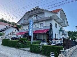Eiffel's Guest House，位于波格拉德茨的酒店