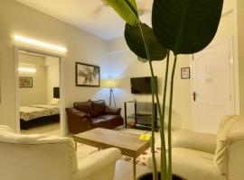 Own It 2 Bed Apartment White，位于伊斯兰堡的酒店