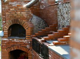 Etna Volcano Relais- Indipendent Villa，位于马斯卡卢恰的酒店