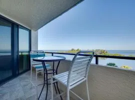 Gulf-Front Views Coastal Hudson Condo!