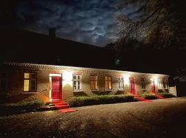 Svaleholm Gaard Roskilde，位于Veddelev的酒店