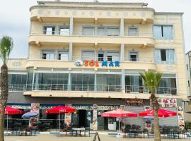 Solmar Apartments Oued Lou，位于拉乌的酒店